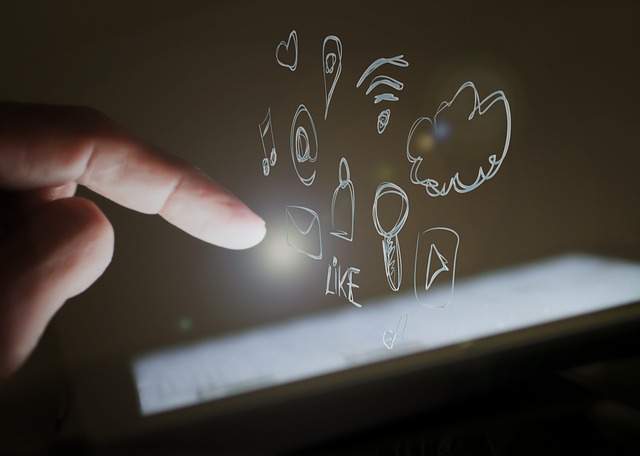 Z jakich portali korzysta młodzież? Z jakich portali korzysta młodzież?