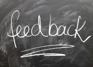 Jak się pisze dialog przykład?