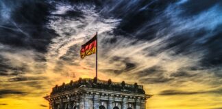 Jaka jest polityka fiskalna w Polsce?